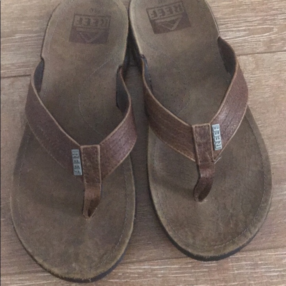 REEF leather sandals